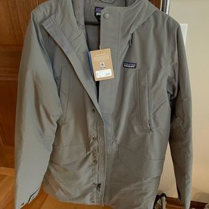 Patagonia Men’s City Storm Parka. NWT.
